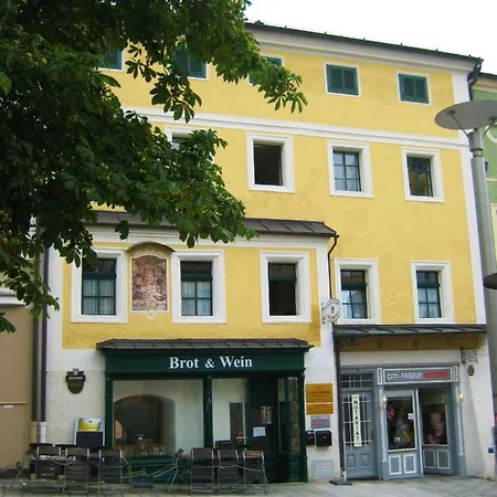 Gewoelbezimmer Am Marktplatz غموندين