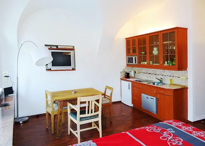 Gewoelbezimmer Am Marktplatz *